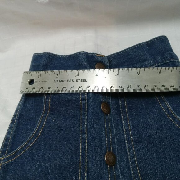 Just like mom! Vintage blue denim skirt, 1977. - Picture 7 of 10